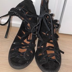 Jeffrey campbell black heels